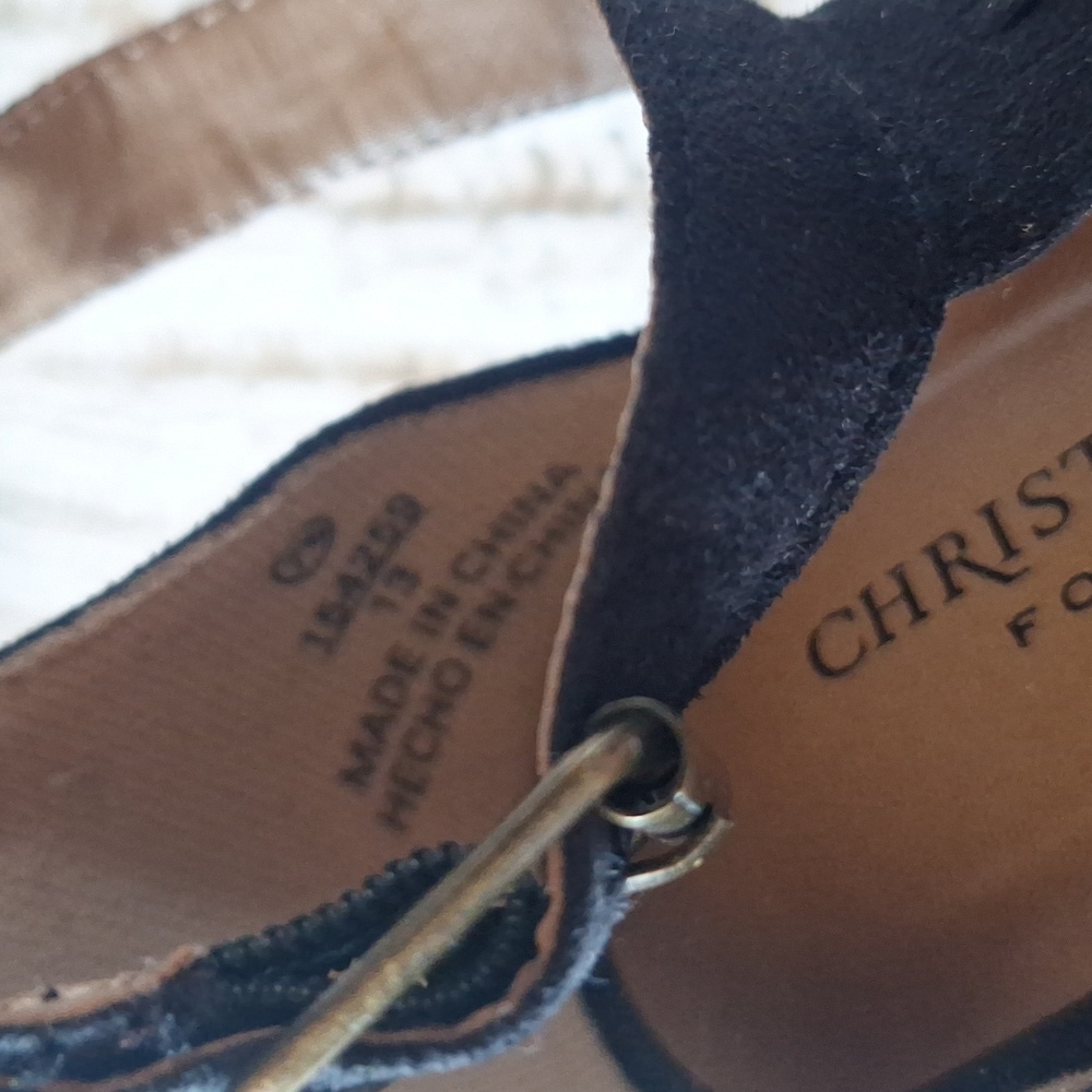 Christian Siriano Black Fringe Heels Size 7.5 NWOT - Picture 11 of 11